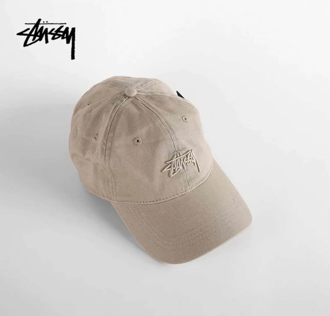 Кепка Stussy біла