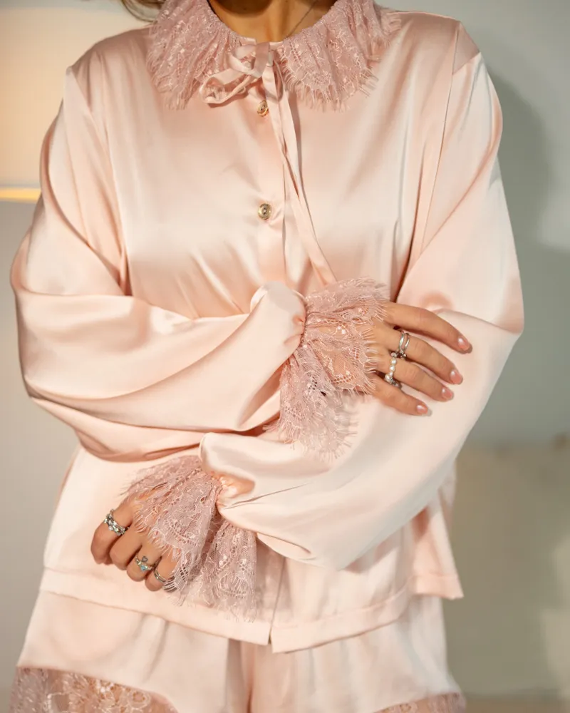 Жіноча піжама "Juliette" тканина шовк Армані преміум + мереживо Персиковий