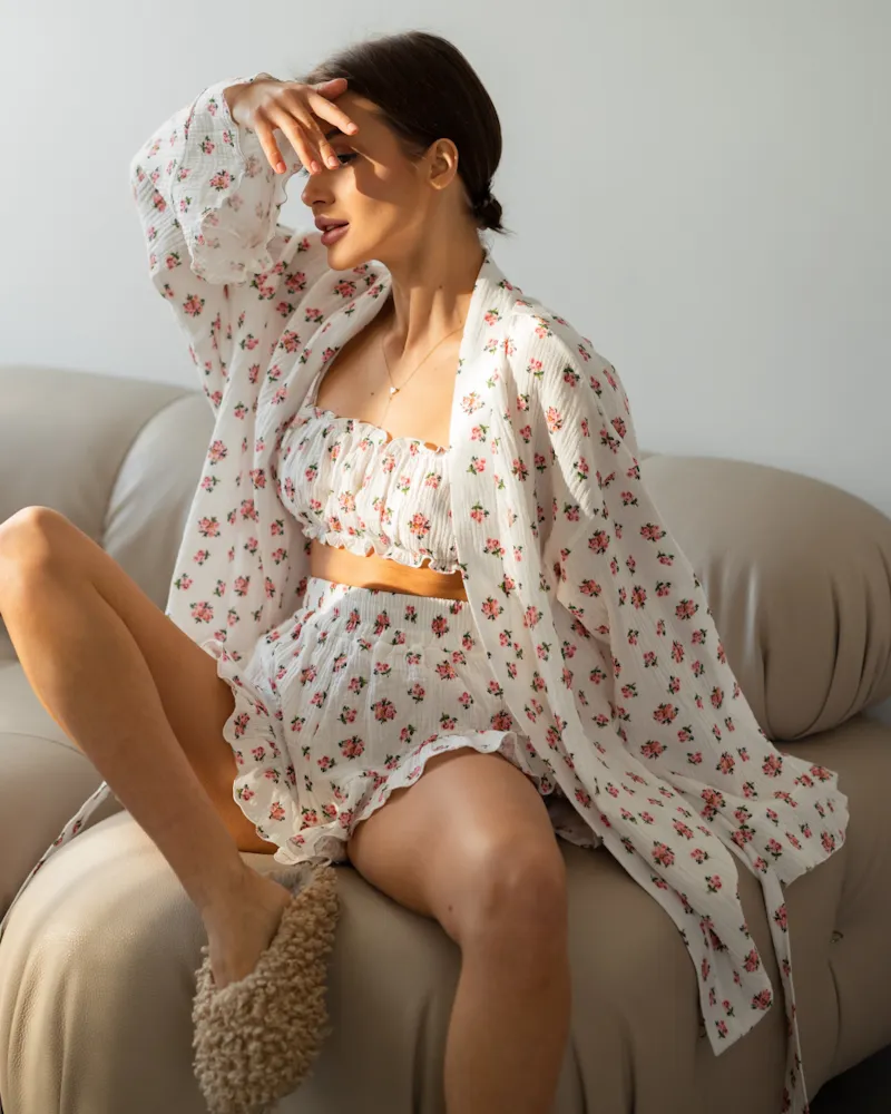 Піжамний костюм-трійка "Rose" (халат+топ+шорти) муслін Червоний