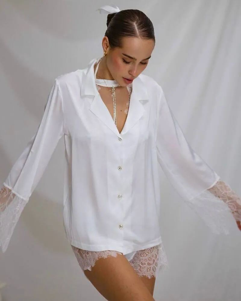 Піжамний костюм-трійка "Angelica" (сорочка+топ+шорти) шовк Армані та мереживо з ланцюжком Білий