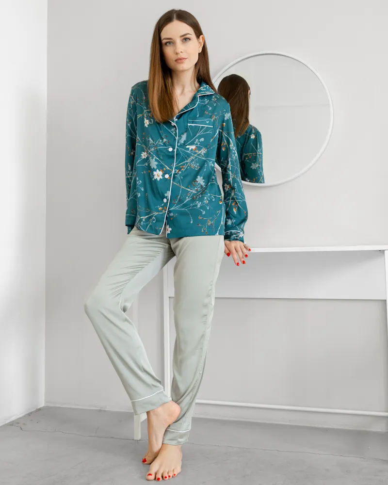 Домашний костюм из шелка Carmen на пуговицах Изумрудный