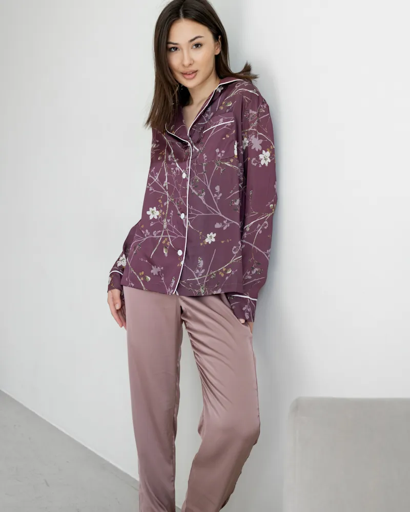 Домашній костюм з шовку Carmen на ґудзиках Сливовий